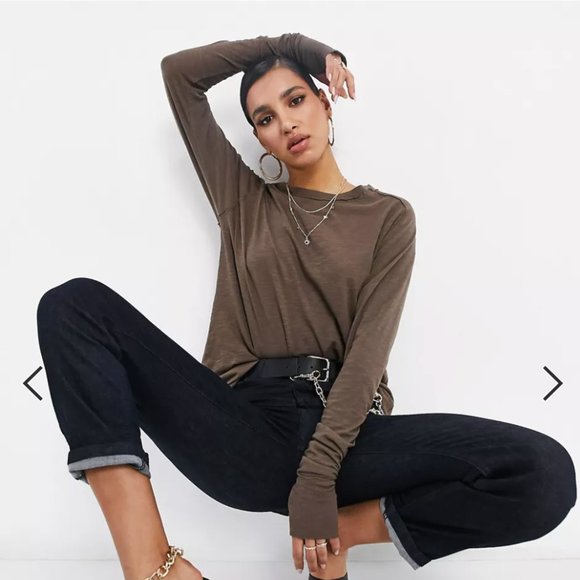 FREE PEOPLE | WE THE FREE NWT  ARDEN TEE LONG SLEEVE TEE LITE BARK BROWN SIZE S - Picture 2 of 10